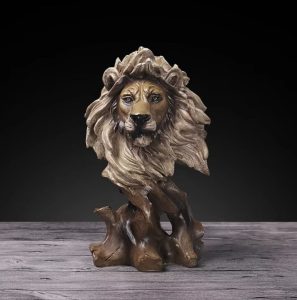 Buste de lion en résine, 28 cm de hauteur