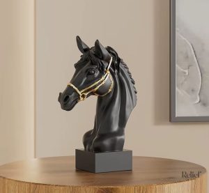 Buste cheval noir et doré en sculpture de 30 cm