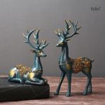 Duo de statues de cerfs, ajout chic pour votre décoration