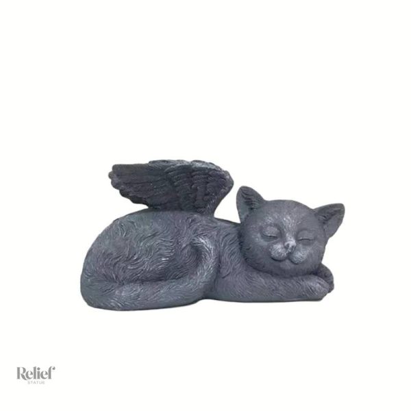 Chat en position assise, inspiré des anges