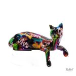 Statue chat couché en résine urbaine 15 cm