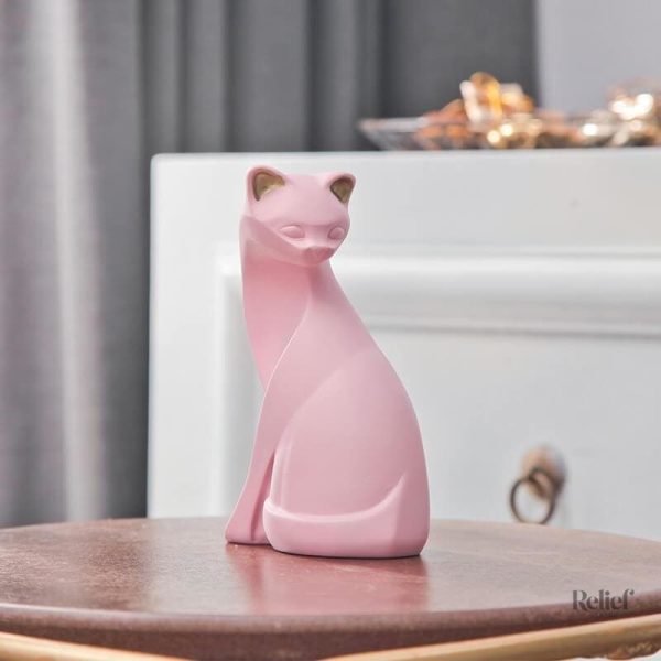 Élégante statue de chat pour embellir votre espace