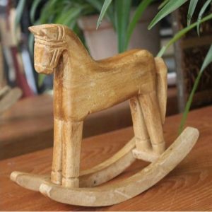 Figurine en bois, cheval à bascule, style classique, 19 cm
