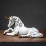 Sculpture artistique de cheval fantastique