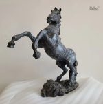 Statue cheval cabré en bronze 41 cm