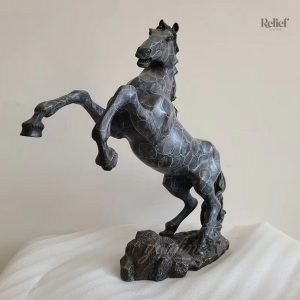Statue cheval cabré en bronze 41 cm