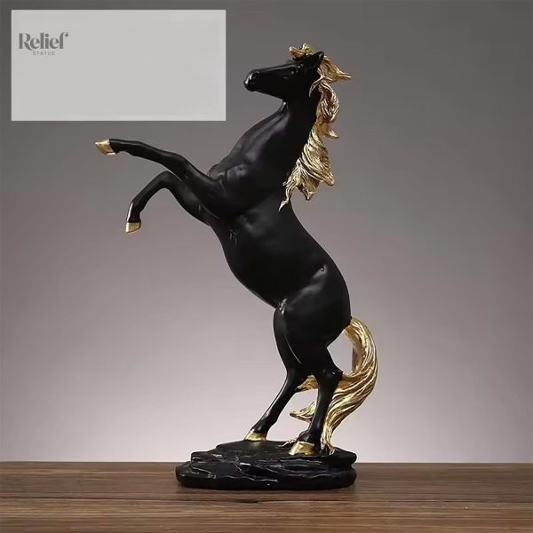 statue-cheval-cabre-noir-avec-criniere-doree-29-cm-1 Statue cheval cabré noir avec crinière dorée 29 cm