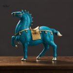 Statue décorative représentant un cheval