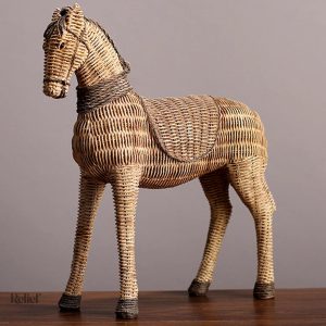 Statue cheval en rotin 26 cm, sculpture décorative artisanale