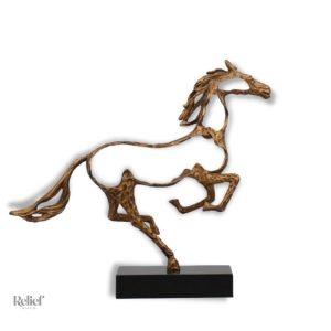 Statue cheval Ferrari en sculpture décorative