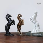 Sculpture de cheval en résine pour décoration intérieure