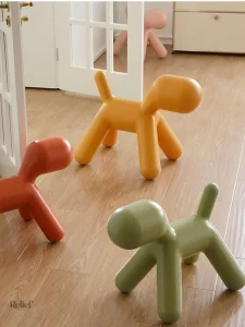 Statue de chien élégante pour intérieur ou jardin