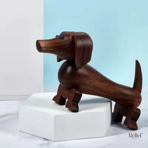 Statue chien teckel en bois nordique, 10 cm de hauteur
