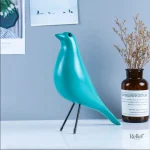 Colombe artistique en sculpture moderne pour collection