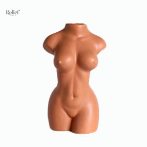 Sculpture d'Ève, statue féminine 22 cm en exposition