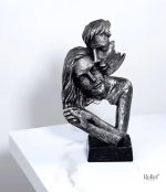 Statue couple enlacé design, 19 cm, décor moderne