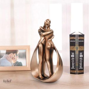 Figure décorative de couple, symbole de romance et d'harmonie