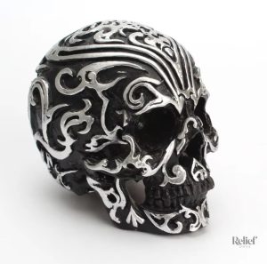Objet décoratif crâne, design noir et blanc, 12 cm