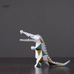 Statue de crocodile aux finitions soignées et stylées