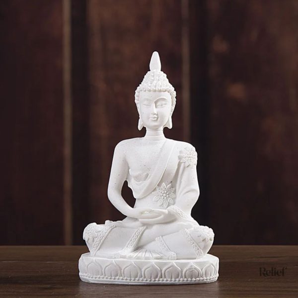 Petit Bouddha blanc 11 cm pour une touche zen dans votre espace