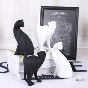 Statue chat moderne en résine pour intérieur raffiné