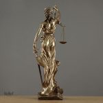 Sculpture de Justice, Thémis en effet bronze, 50 cm