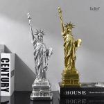 Figurine emblématique de la Liberté en 38 cm