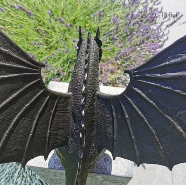 Résine durable, statue dragon pour espace extérieur