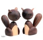 Statue écureuil nordique en bois 11 cm