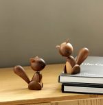 Figure d'écureuil en bois, style nordique