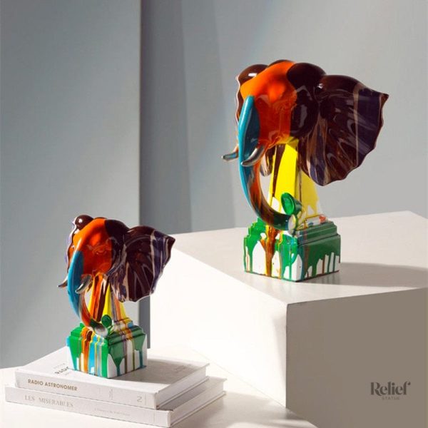 Éléphant décoratif en plusieurs teintes