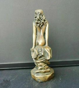 Statue déco femme nue, 15 cm, art méticuleux et stylisé