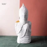 Art moderne : statue femme, 41 cm