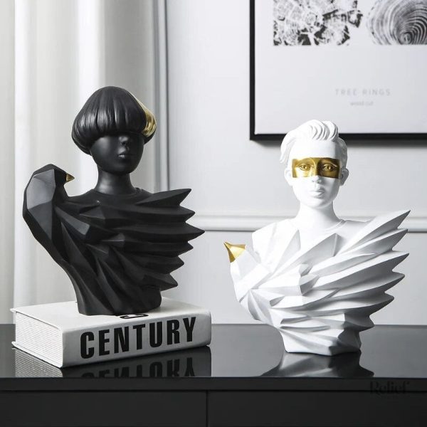 Statue d'art contemporain, femme