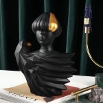 Sculpture décorative femme, taille 41 cm