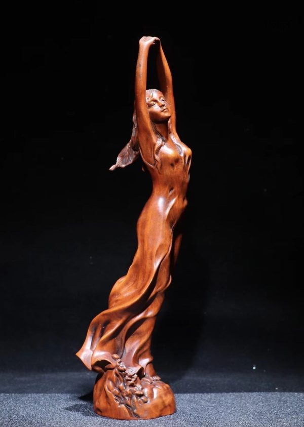 Statue en bois, œuvre d'art femme, design contemporain