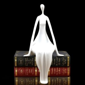 Sculpture artistique de femme nue, design élégant
