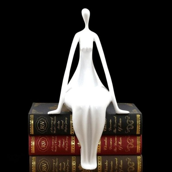 Sculpture artistique de femme nue, design élégant