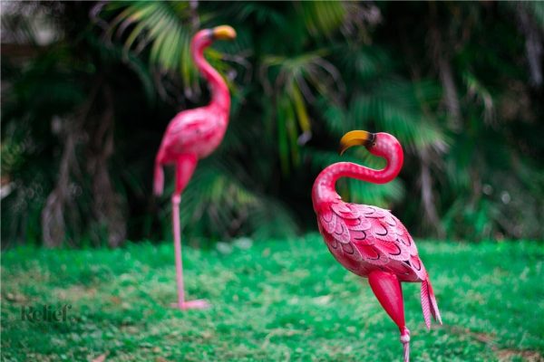 Statue de Flamant Rose 58 cm en métal stylisé