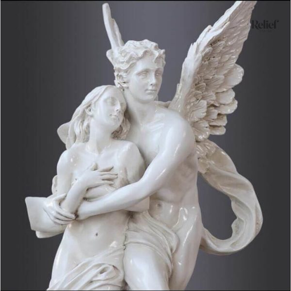Décoratif : statue de Psyché et Cupidon en résine