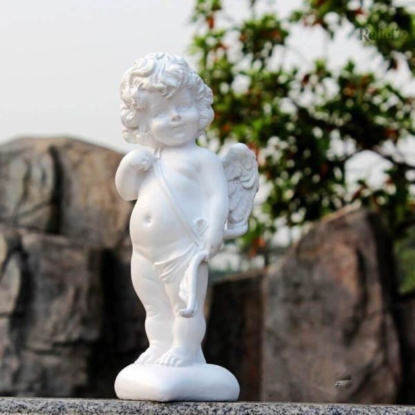 Art grec : Cupidon, figure mythologique en parfaite harmonie