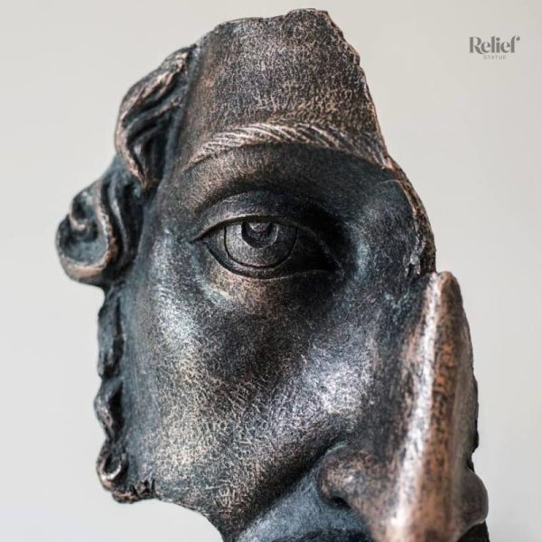 Détail de la statue Prométhée, représentation classique