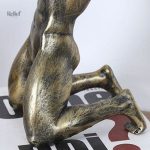 Statue d'athlète en finition artistique élégante