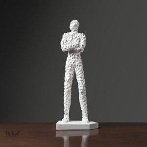 Statue contemporaine d'homme pour embellir un espace