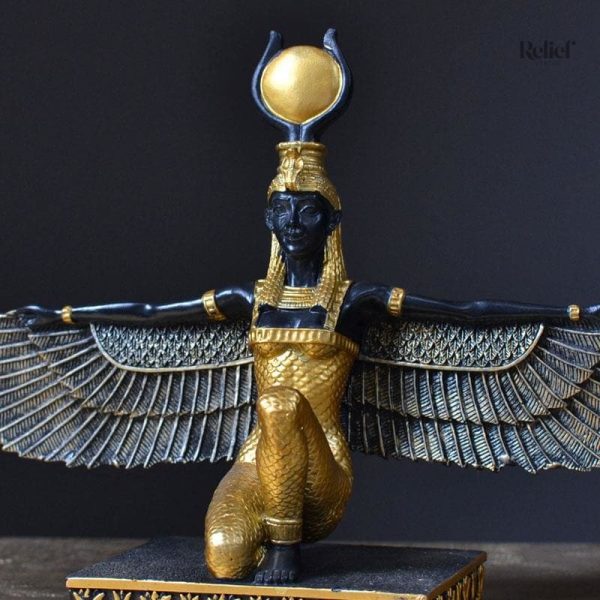 Figurine d'Isis, symbole de la mythologie égyptienne