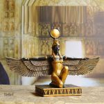 Statue égyptienne d'Isis, artisanat traditionnel