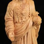 Statue décorative en bois, Jésus en position de prière