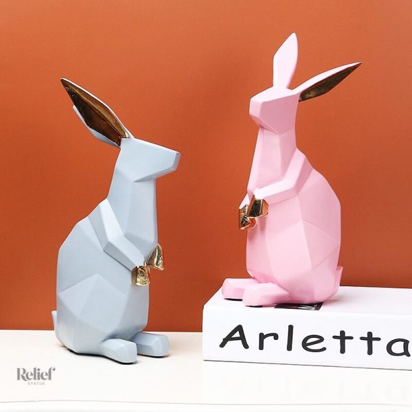 Art en origami représentant un lapin élégant