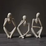 Statue Homme - Le Penseur Moderne en art contemporain - vue 3