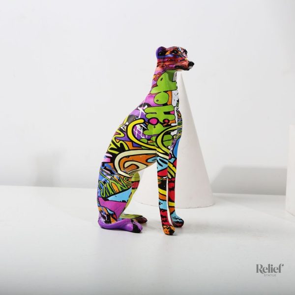 Petite statue de lévrier pour collection